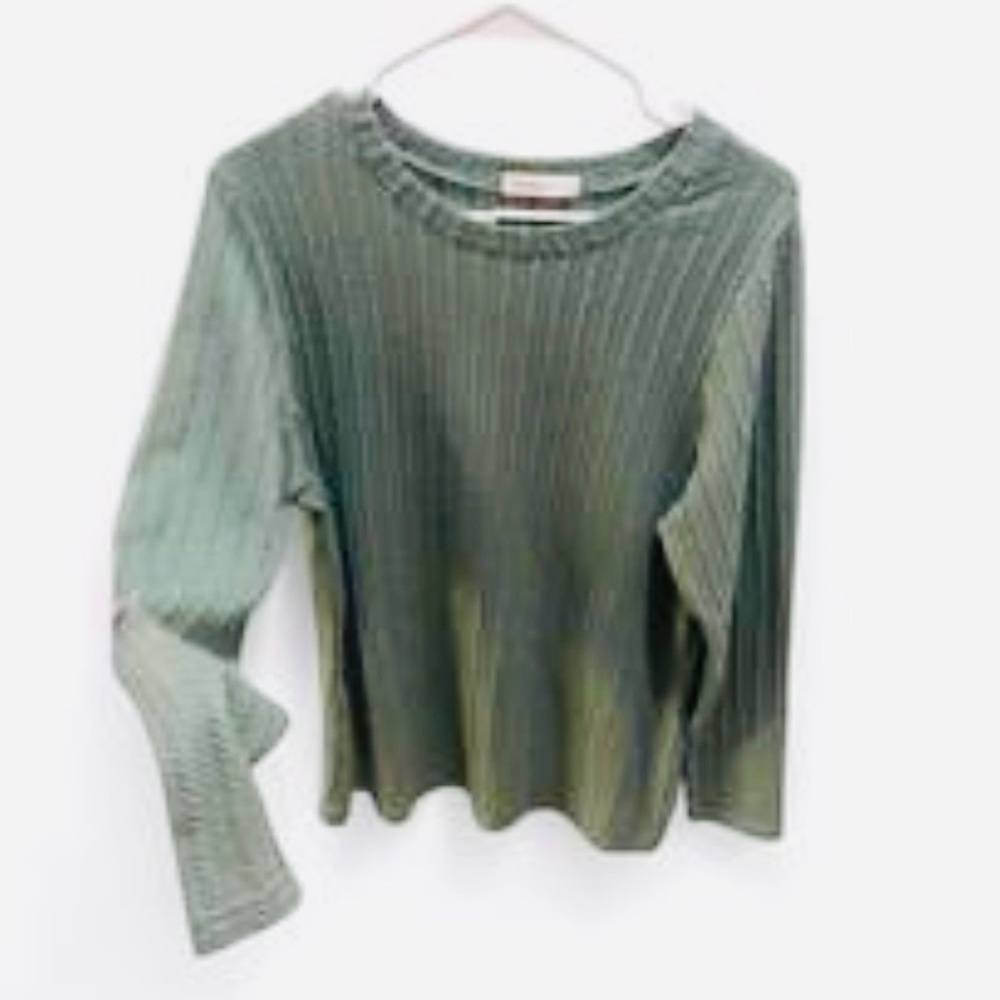 Fantaslook Sage Green Ribbed Knit Sweater Size Large Boho Textured Stretch Top - Picture 2 of 3